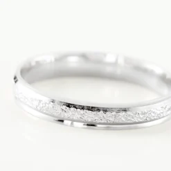 Alliance Caroline Sablee Ruban Plat Or Blanc