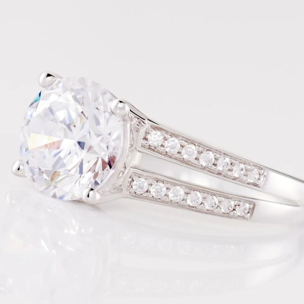 Bague Anthyme Or Blanc Oxyde De Zirconium