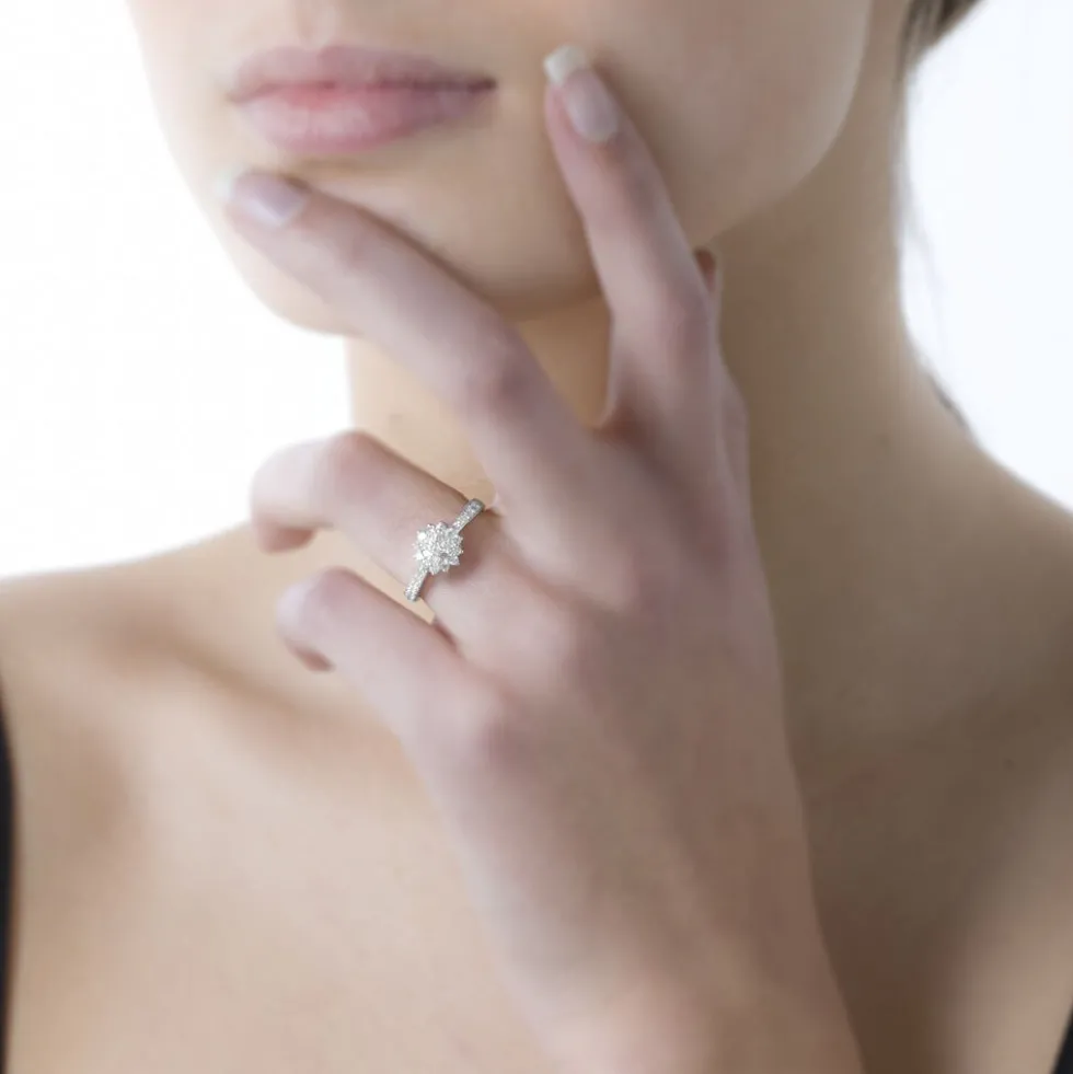 Bague Chou Or Blanc Diamant