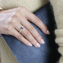 Bague Solitaire Ludmilla Or Jaune Saphir Et Diamant