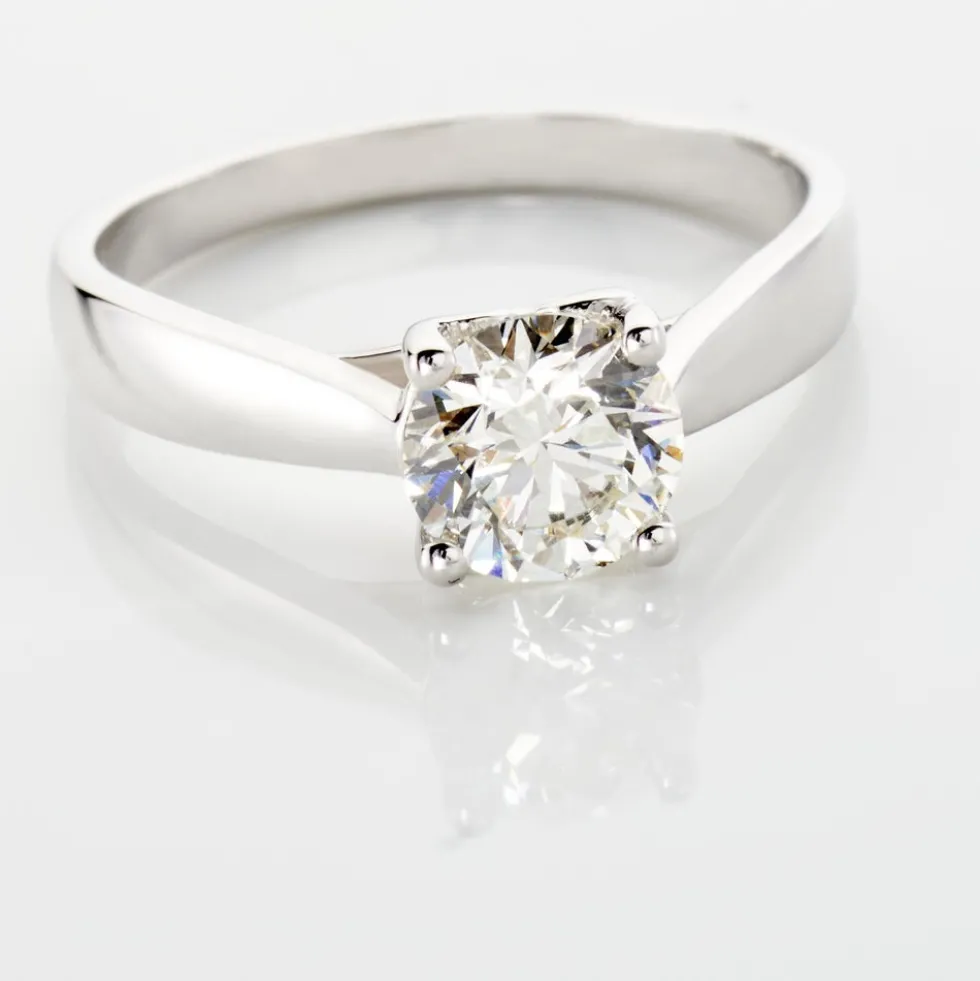 Bague Solitaire Vicoeuria Or Blanc Diamant Synthétique