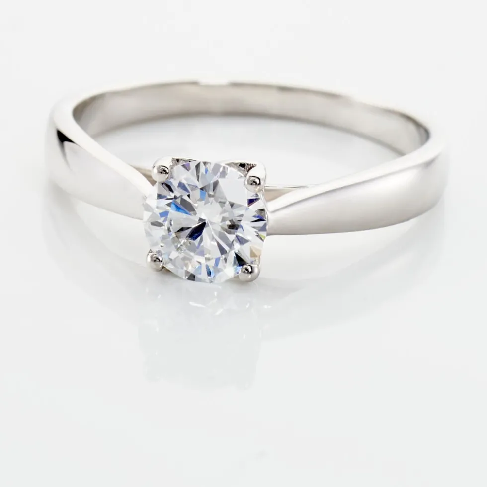 Bague Solitaire Vicoeuria Or Blanc Diamant Synthétique