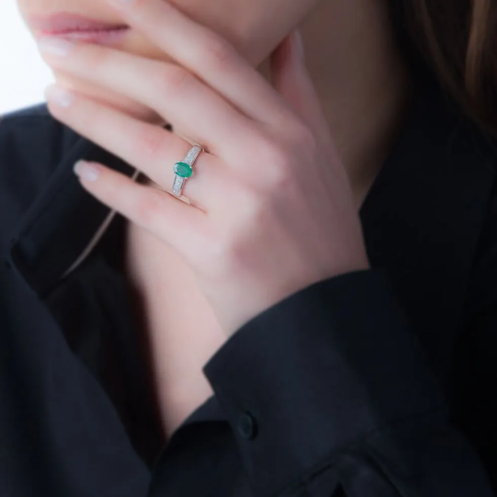 Bague Crista Or Blanc Emeraude Et Diamant