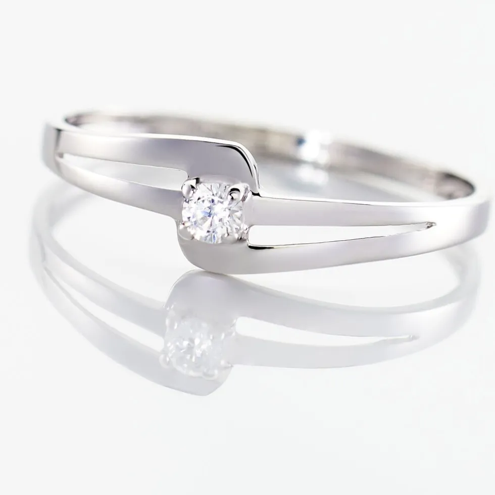 Bague Nesryne Or Blanc Oxyde De Zirconium