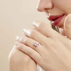 Bague Or Jaune Mone Amethyste Et Oxydes De Zirconium