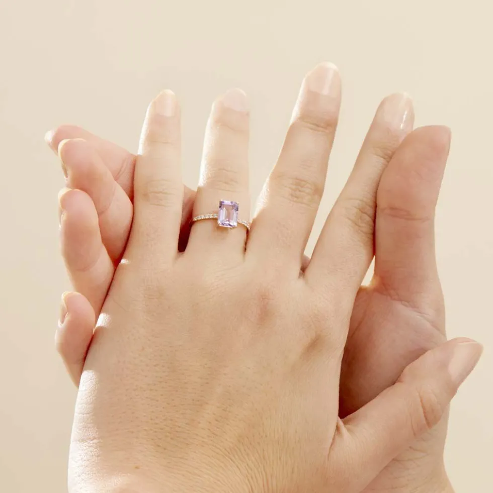 Bague Or Jaune Mone Amethyste Et Oxydes De Zirconium