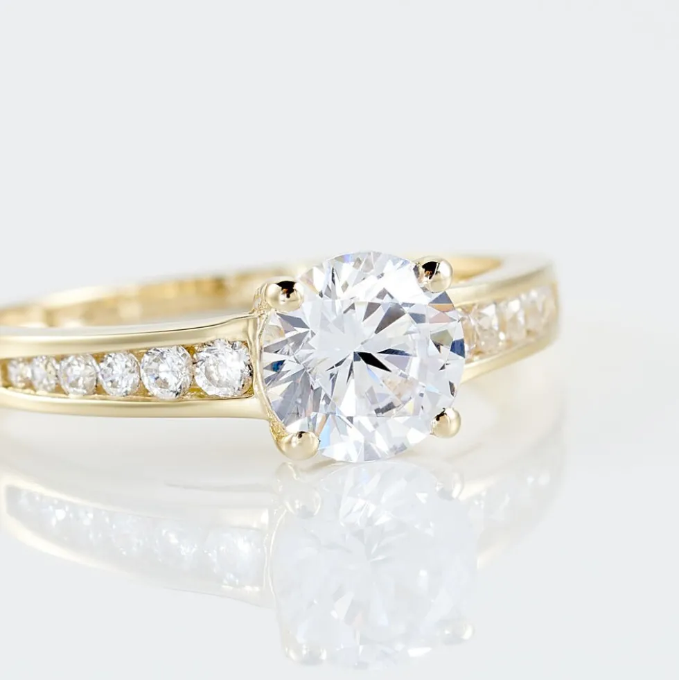 Bague Solitaire Or Jaune Oxyde De Zirconium