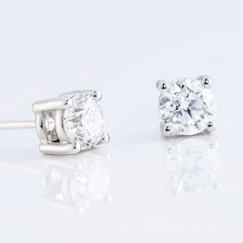 Boucles D'oreilles Puces 4 Griffes Or Blanc Diamant Synthetique
