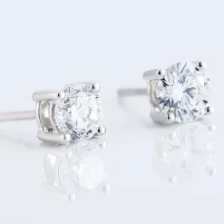 Boucles D'oreilles Puces 4 Griffes Or Blanc Diamant Synthetique