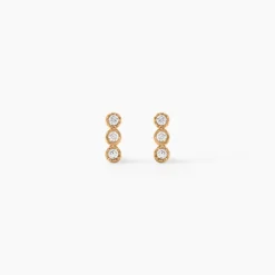 Boucles D'Oreilles Puces Emerica Plaqué Or Jaune Oxyde De Zirconium
