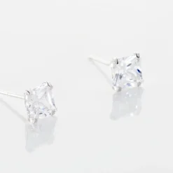 Boucles D'oreilles Puces Or Blanc Doreen Oxydes De Zirconium
