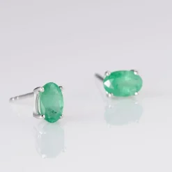 Boucles D'oreilles Puces Ovale Or Blanc Emeraude