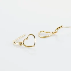 Boucles D'oreilles Pendantes Feryal Pendantes Coeurs Or Jaune