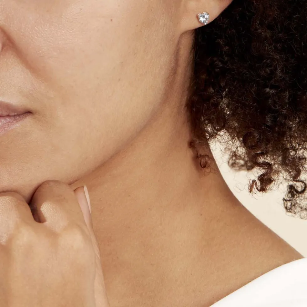Boucles D'oreilles Puces Elda Serti Clos Or Blanc Oxyde De Zirconium