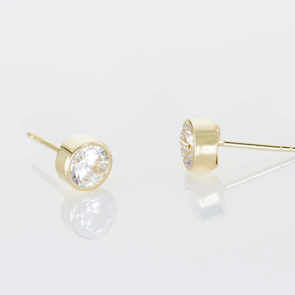 Boucles D'oreilles Puces Elda Serti Clos Or Jaune Oxyde De Zirconium
