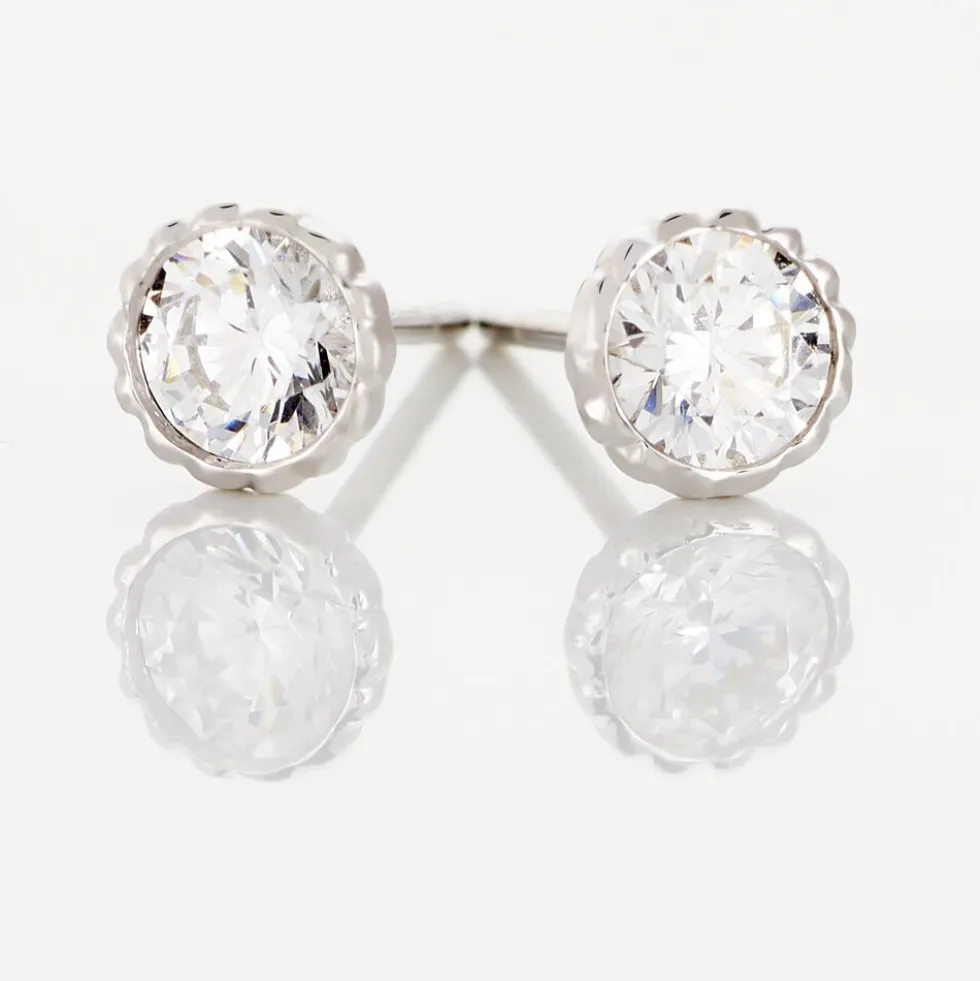Boucles D'oreilles Puces Kadidia Or Blanc Oxyde De Zirconium