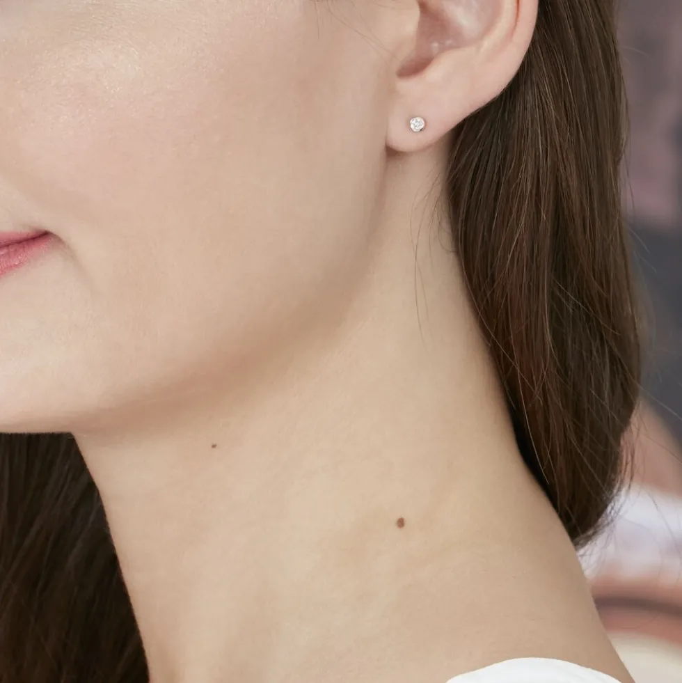 Boucles D'oreilles Puces Ofelia Or Blanc Diamant