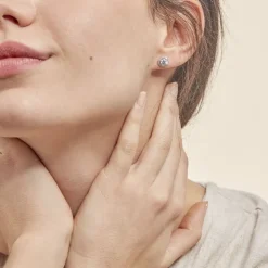 Boucles D'oreilles Puces Stelila Or Blanc Oxyde De Zirconium