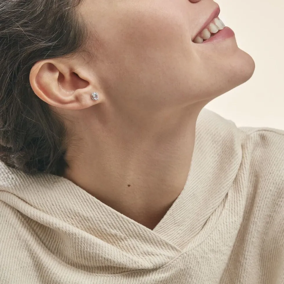 Boucles D'oreilles Puces Vrille Ovale Or Blanc Topaze