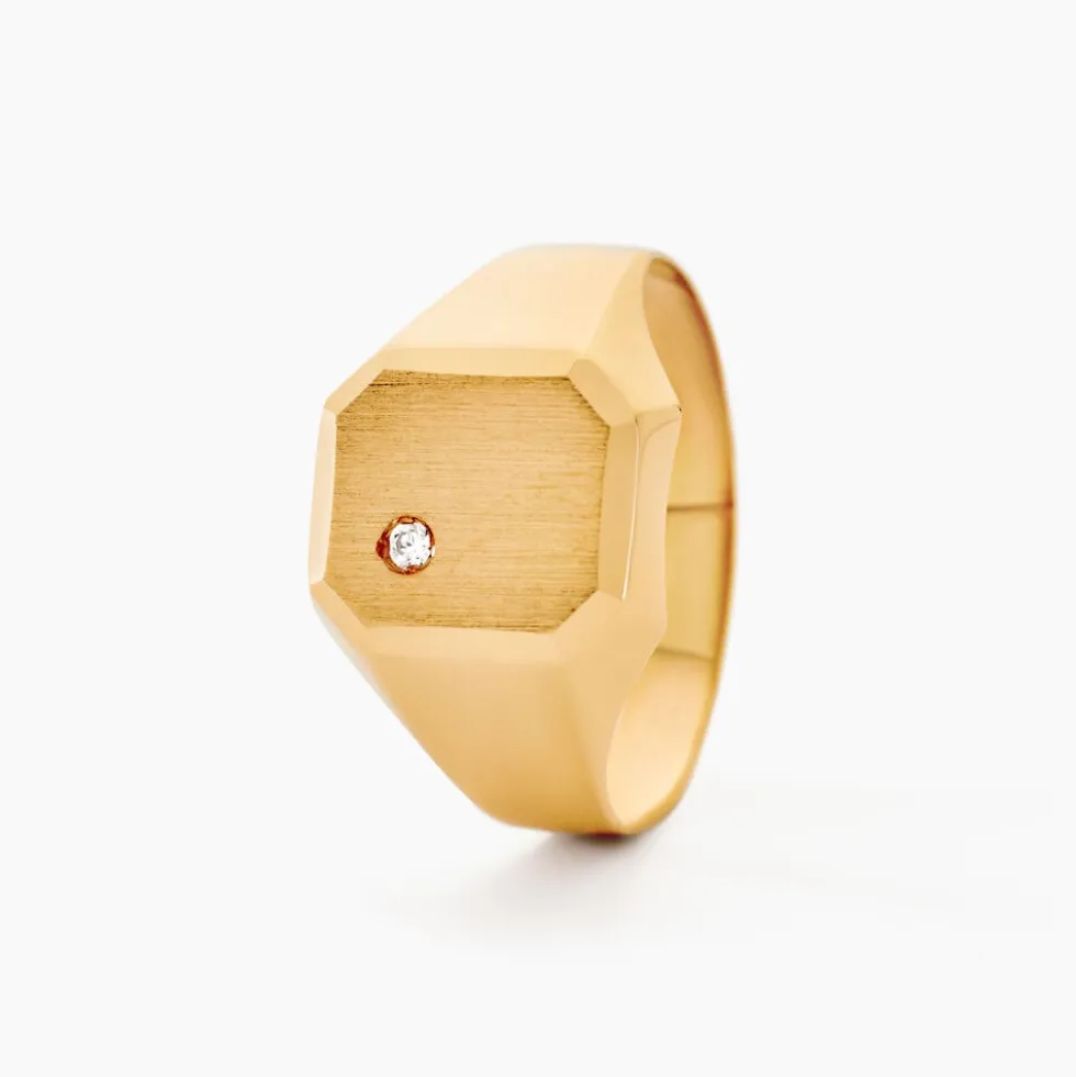 Chevalière Malcolm Carree Or Jaune Oxyde De Zirconium