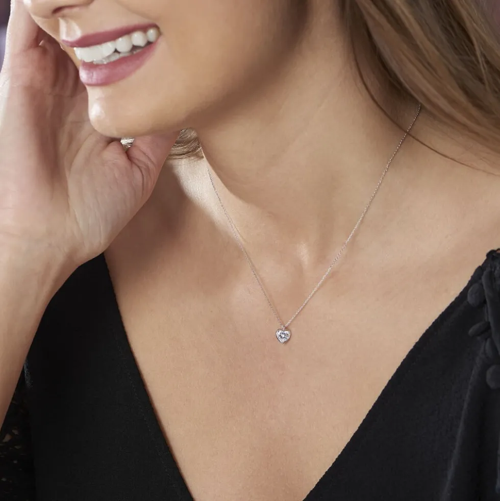 Collier Coeur Serti Clos Or Blanc Oxyde De Zirconium