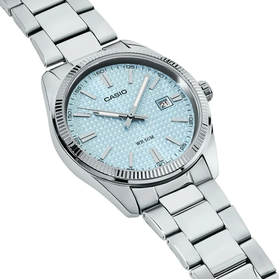 Montre Casio Collection Timeless Bleu Sky