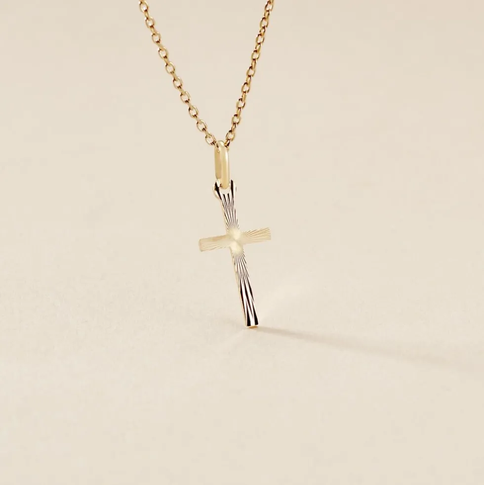 Pendentif Aidana Croix Striee Or Jaune