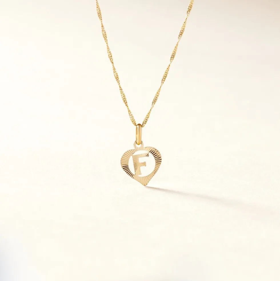 Pendentif Eudocie Coeur Lettre Or Jaune